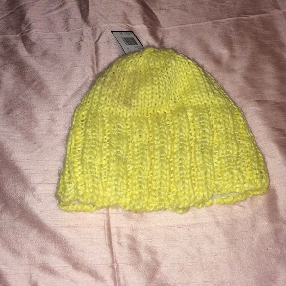 Volcom Beanie - Picture 2 of 6